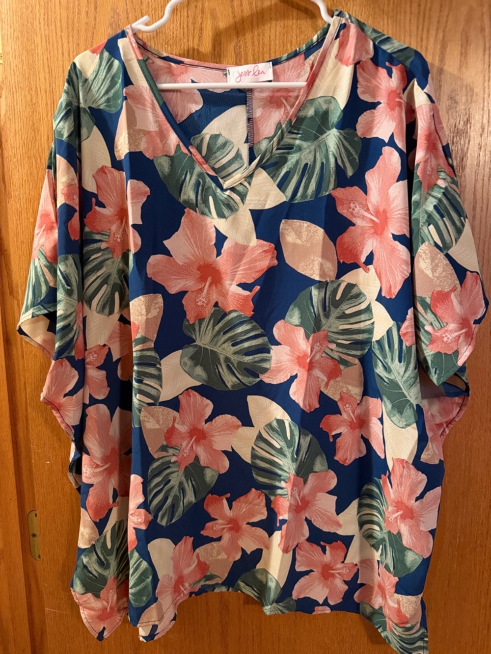 Jet Lux Navy Floral V-Neck Tunic Top - Pink & Green Tropical Print